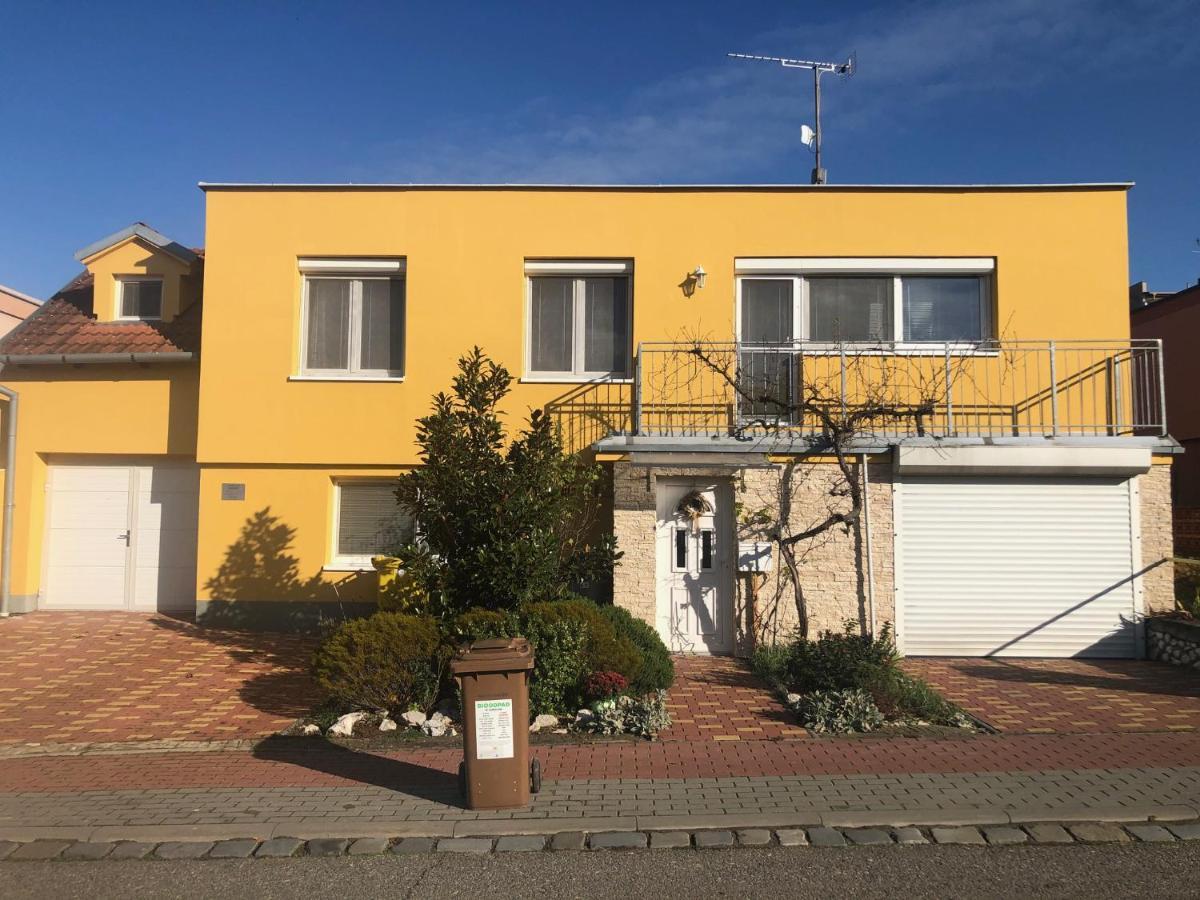 Ubytovani U Jerabku - Parkovani Zdarma Mikulov Zewnętrze zdjęcie